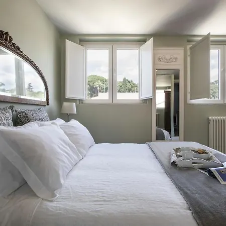 Treasurerome Spanish Steps Terrace Řím