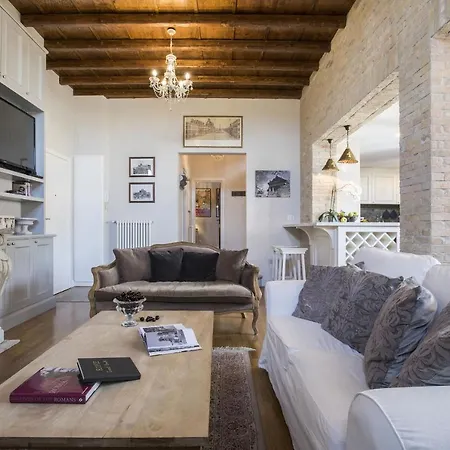 Treasurerome Spanish Steps Terrace Apartment